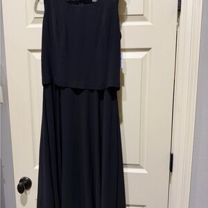Jessica Howard Elegant Black Sleeveless Maxi Dress